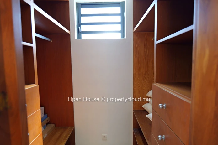 Villa de luxe 4 chambres avec piscine privée à vendre à Péreybère