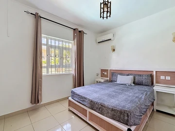 7 Bedroom House