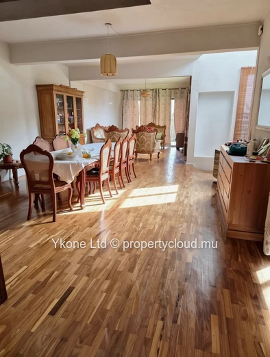 Maison À Vendre À Floréal