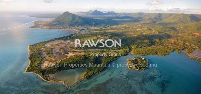 Terrain de 1 857 m² à vendre à Petite Rivière Noire
