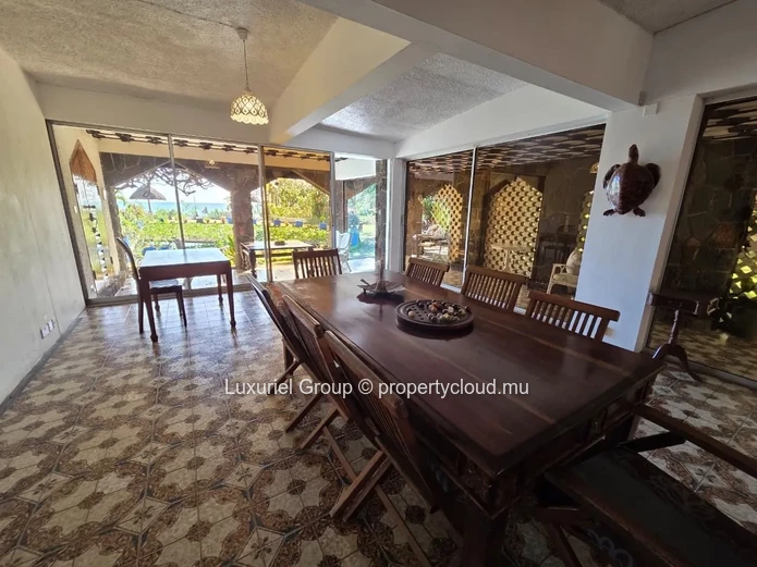 Calodyne – Family Villa For Rent