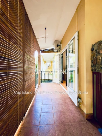 Long-Term Rental: Spacious 3-Bedroom Triplex in Grand Gaube