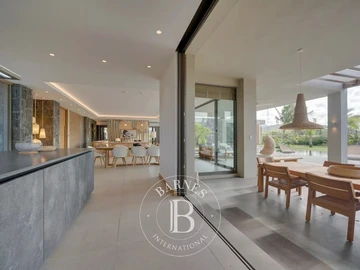 4 Bedroom Villa