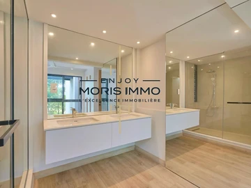 4 Bedroom Apartment