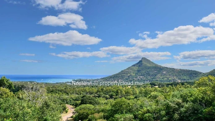 Exceptional Plot of 4227 m2 Domaine de Palmyre 