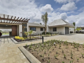 4 Bedroom Villa