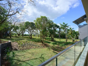 4 Bedroom Apartment