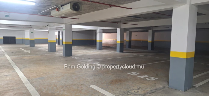 Prime Commercial Floor for Sale – Ebene Square, Ebene Cybercity
