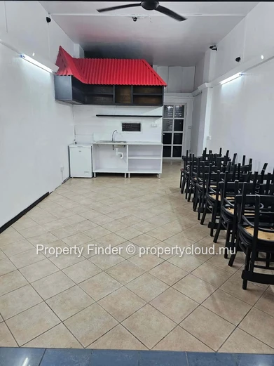Espace Commercial à Vendre