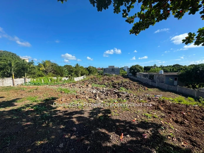 Residential Plots for Sale – Trois Bois, Petit Raffray.