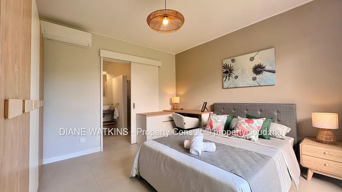 Charmante maison neuve de 2 chambres avec piscine privée à Tamarin à Louer.