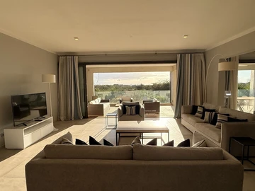 Appartement de 5 Chambres