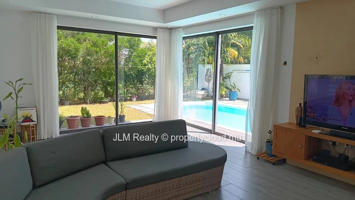 À louer : Villa contemporaine de 3 chambres avec piscine privée, La Gaulette, Île Maurice
