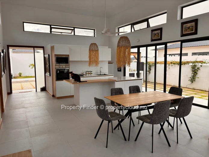 3 Bedroom Villa - For Sale - Tamarin