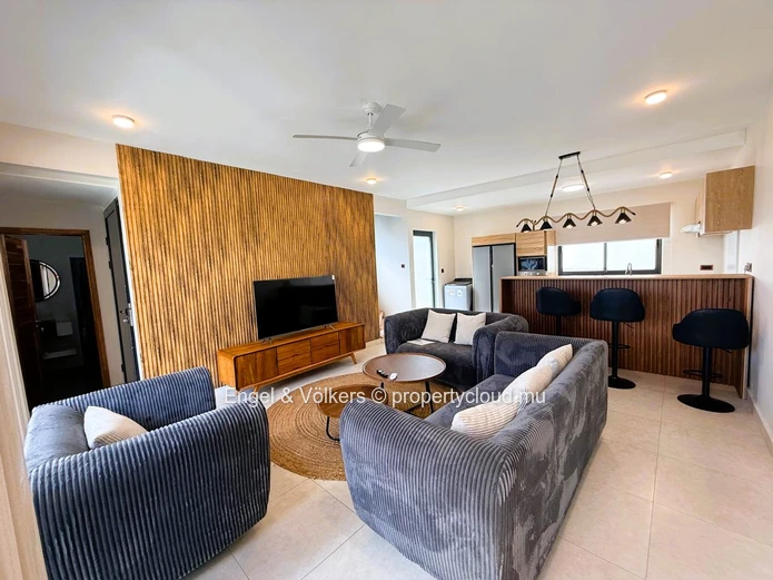 Newly Built Townhouse Close to Pereybere Beach