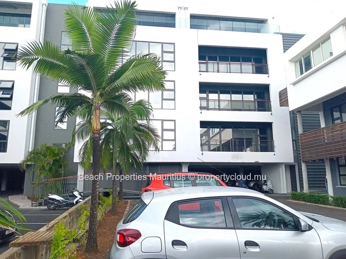 Modern Office Space for Rent – Black River / Tamarin