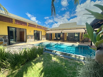 À LOUER – Superbe Villa 3 Chambres + Bureau dans Résidence Sécurisée 