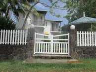 House / Villa - 8 Bedrooms - 369 m²