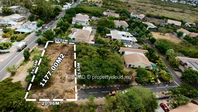 Terrain 1 177 m² à Tamarin -