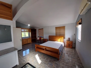 4 Bedroom Apartment