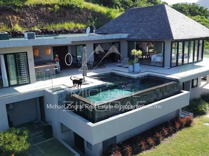Villa de Luxe d'Exception à Rivière Noire