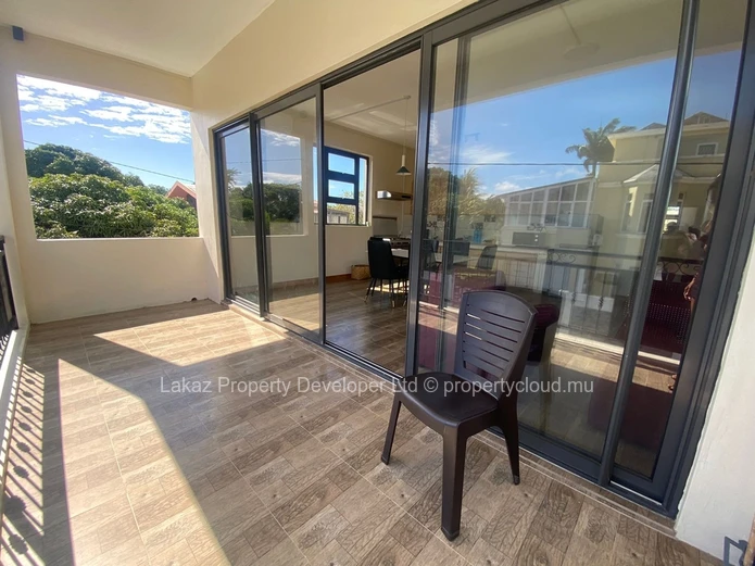 Apartment on the second floor for Rent in Pereybere