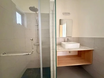 3 Bedroom Apartment