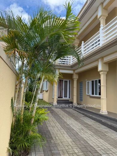 Villa Moderne 3 Chambres avec Rooftop | La Salette