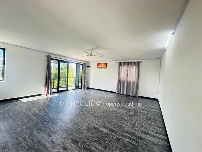 Villa luxueuse à louer – Cagoule (près de Royal Park)