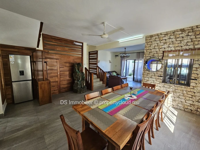 Townhouse/Duplex for rent in Péreybère 