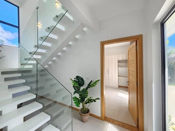 4 Bedroom Villa