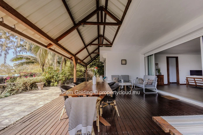 Cap Malheureux – Villa à vendre – Pam Golding Mauritius