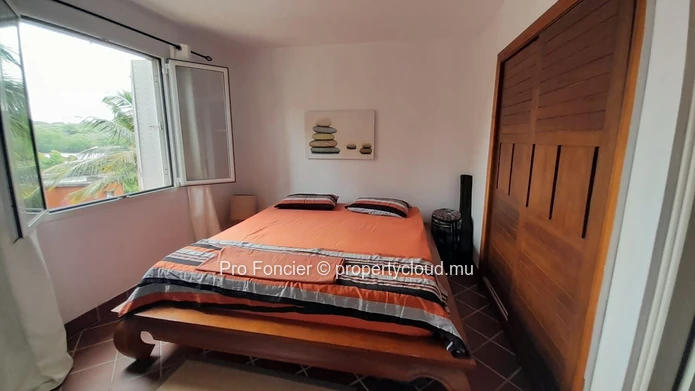 Duplex for rent in Baie Du Tombeau - Cozy and Tastefully Furnished
