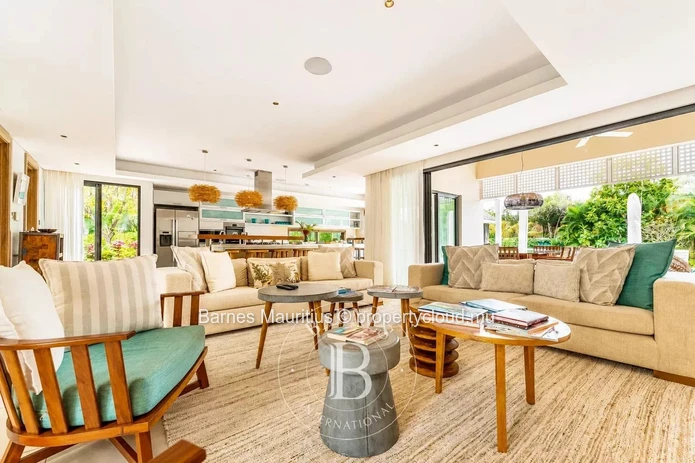 ANAHITA GOLF RESORT - Luxury 4-Bedroom Villa