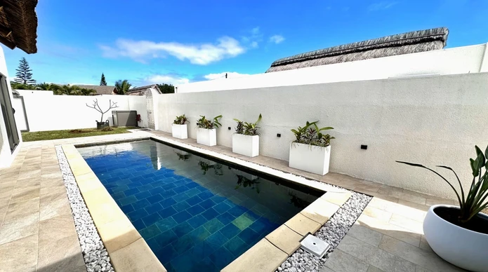 Villa with swimming pool for sale in Mont Mascal, 3 bedrooms