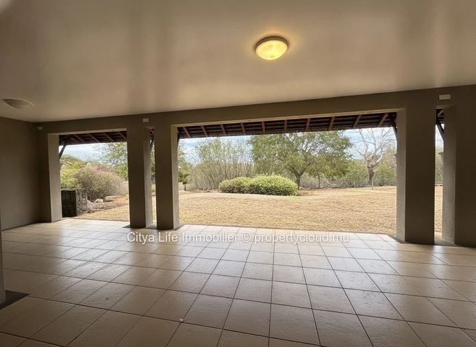 Villa IRS d’exception non meublée à louer à Tamarin