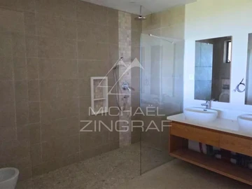 4 Bedroom Apartment