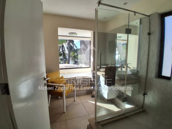 Penthouse 3 chambres pieds dans l'eau - Pointe aux biches