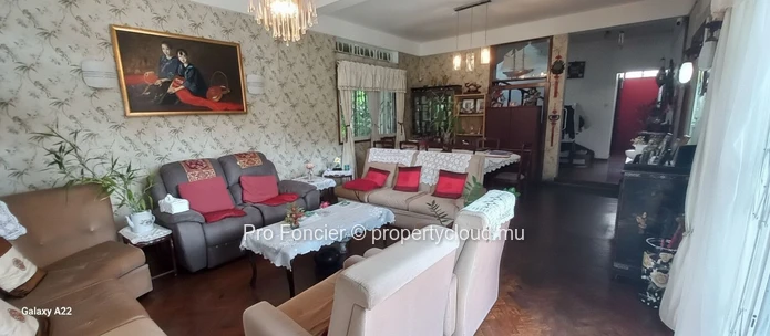 Maison à vendre à Sodnac - Une propriété familiale.