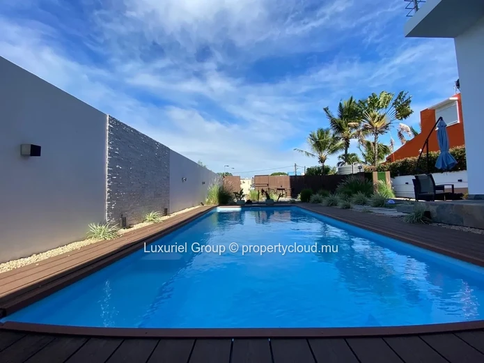 Magnifique appartement de 2 chambres dans une villa exclusive