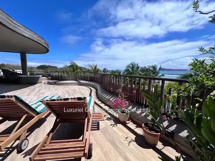 Splendid Penthouse With View Of Coin De Mire