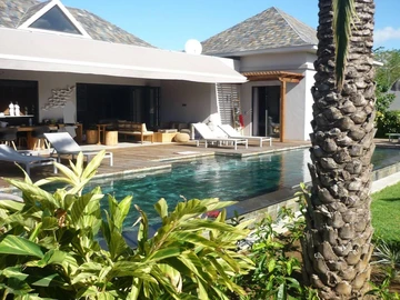 5 Bedroom Villa