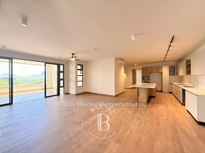 BAGATELLE / MOKA - Magnifique Penthouse Neuf avec vue sur les montagnes et la mer - 4 Chambres