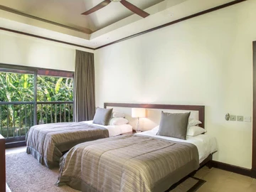 4 Bedroom Villa