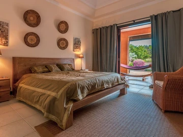 4 Bedroom Villa