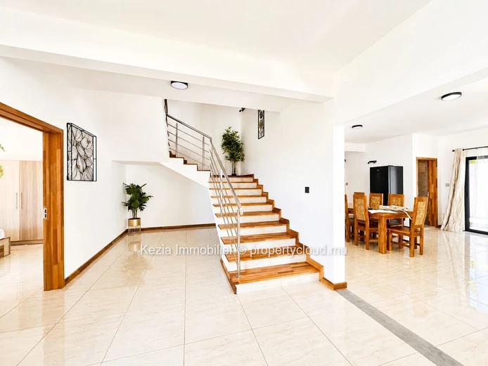Une Villa Contemporaine Et Familiale Aux Volumes Généreux