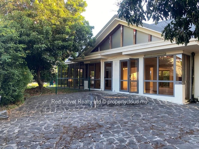 Two Commercial Buildings for Rent in Quatre Bornes | Flexible Corporate Space