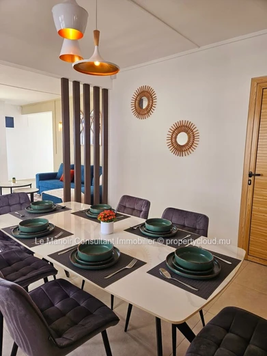 Appartement meublé 160m² avec piscine à louer à Albion
