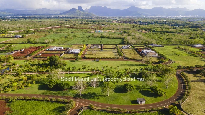 Premium Plots in a Gated Estate 