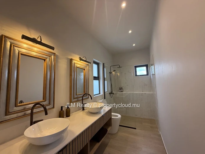 Superb brand-new villa with swimming pool for rent in a secure residence in Mont Choisy, Mauritius